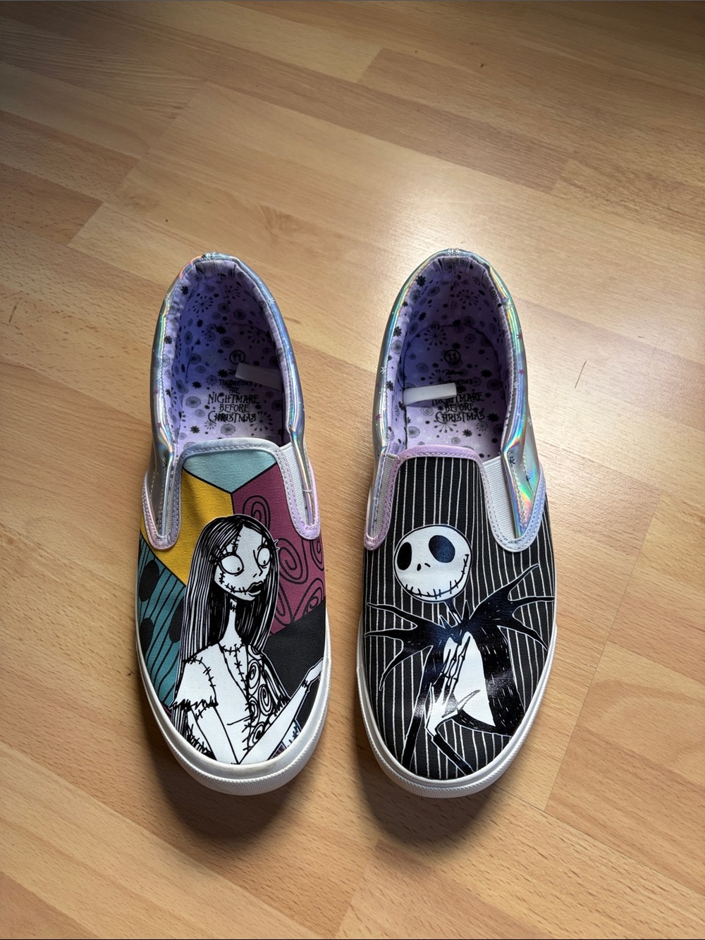 Ground up Nightmare Before Christmas Adult Slip-On Sneakers Size 11